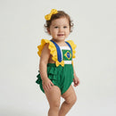 Jardineira Bebê Brasil Bandeira Tricoline Algodão Feminino Copa 2026 | VAI DAR BRASIL